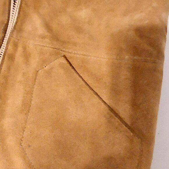 Dawns Fashions Womans  Suede Vest  Fur like lining  Sz 7 1 Flaw Tan Suede - Picture 8 of 9